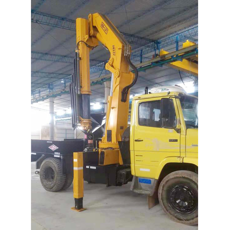 12 Ton Knuckle Boom Truck Mounted Crane
